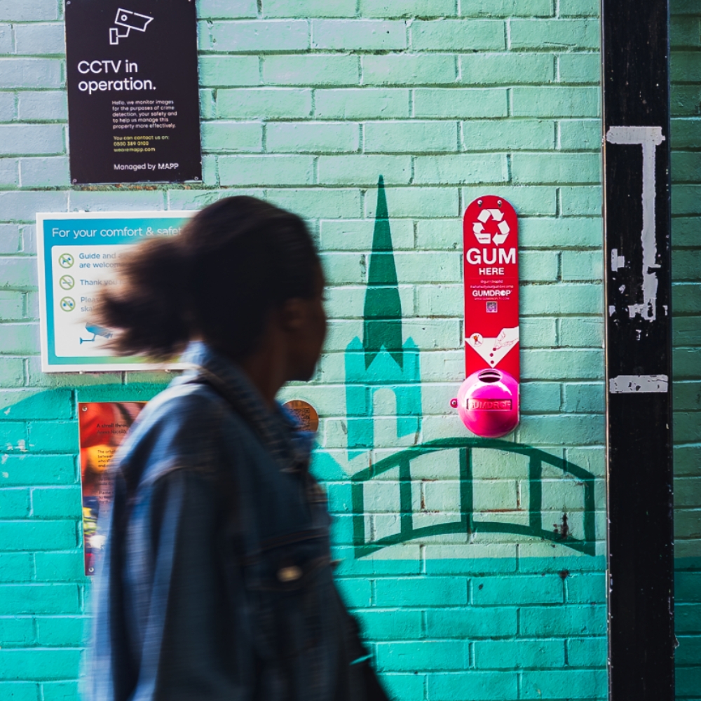London Shopping Centre Invest In Gumdrop